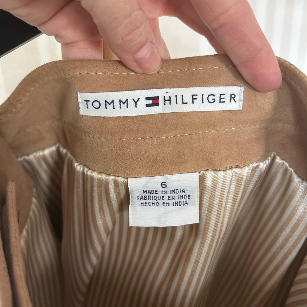 Tommy Hilfiger Vintage 100% Suede Leather Button-Front Tan A-Line Skirt Size 6 - Picture 8 of 12